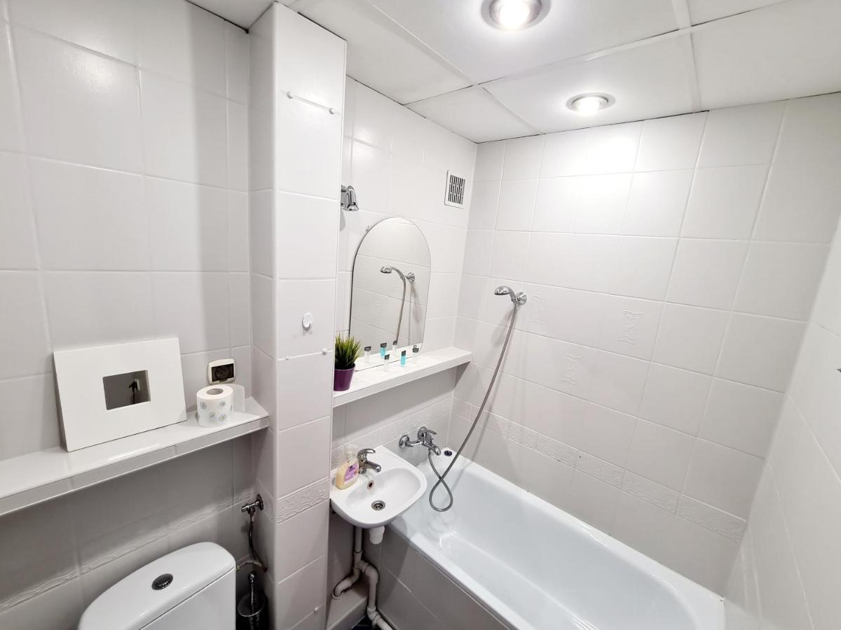 Апартаменти Topfloor Greeceflat A Cosy Flat In The City Center Варшава Екстер'єр фото